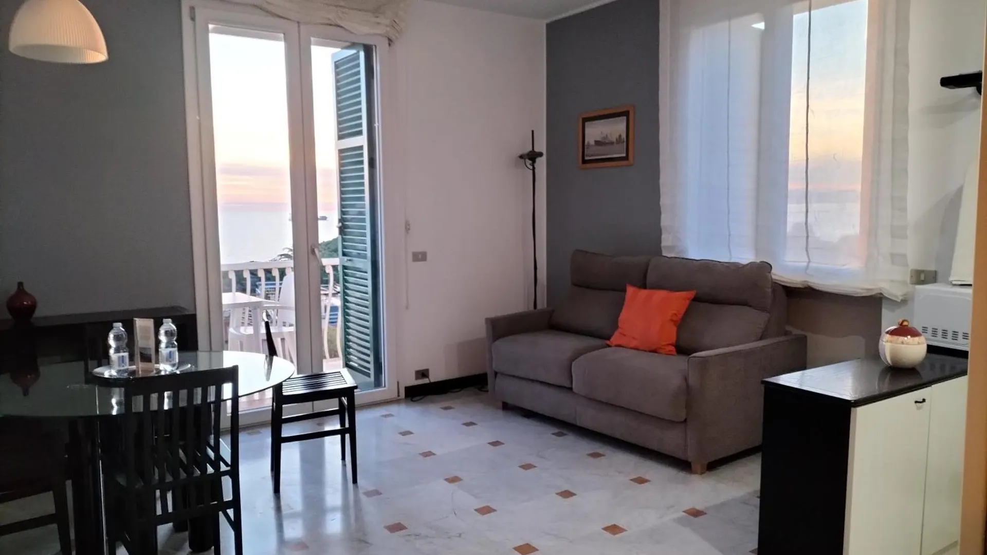 Savoia Apartments Genoa Italy