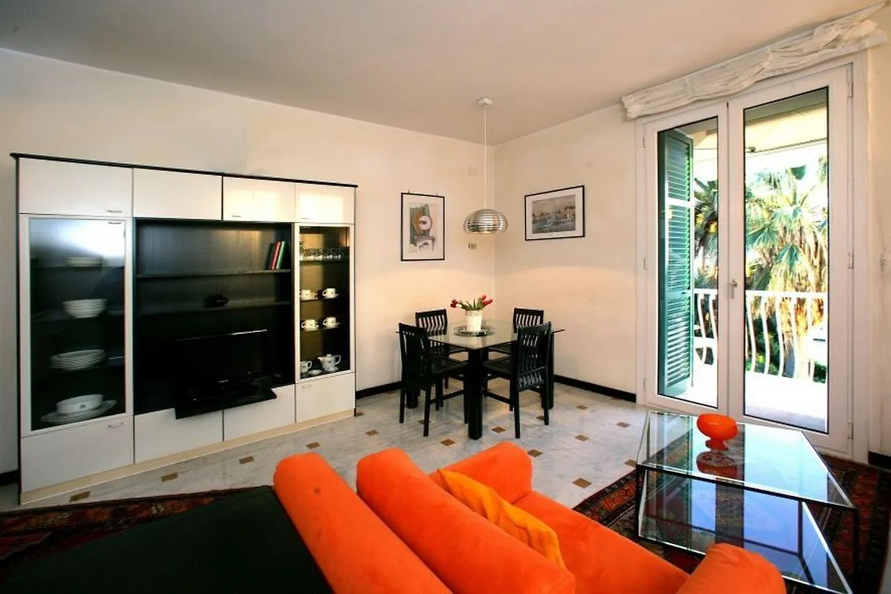 Savoia Apartments Genoa 0*,